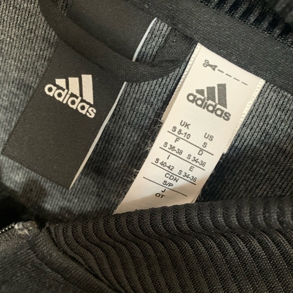 Adidas’s Track Jacket / sweater size small - Picture 4 of 4